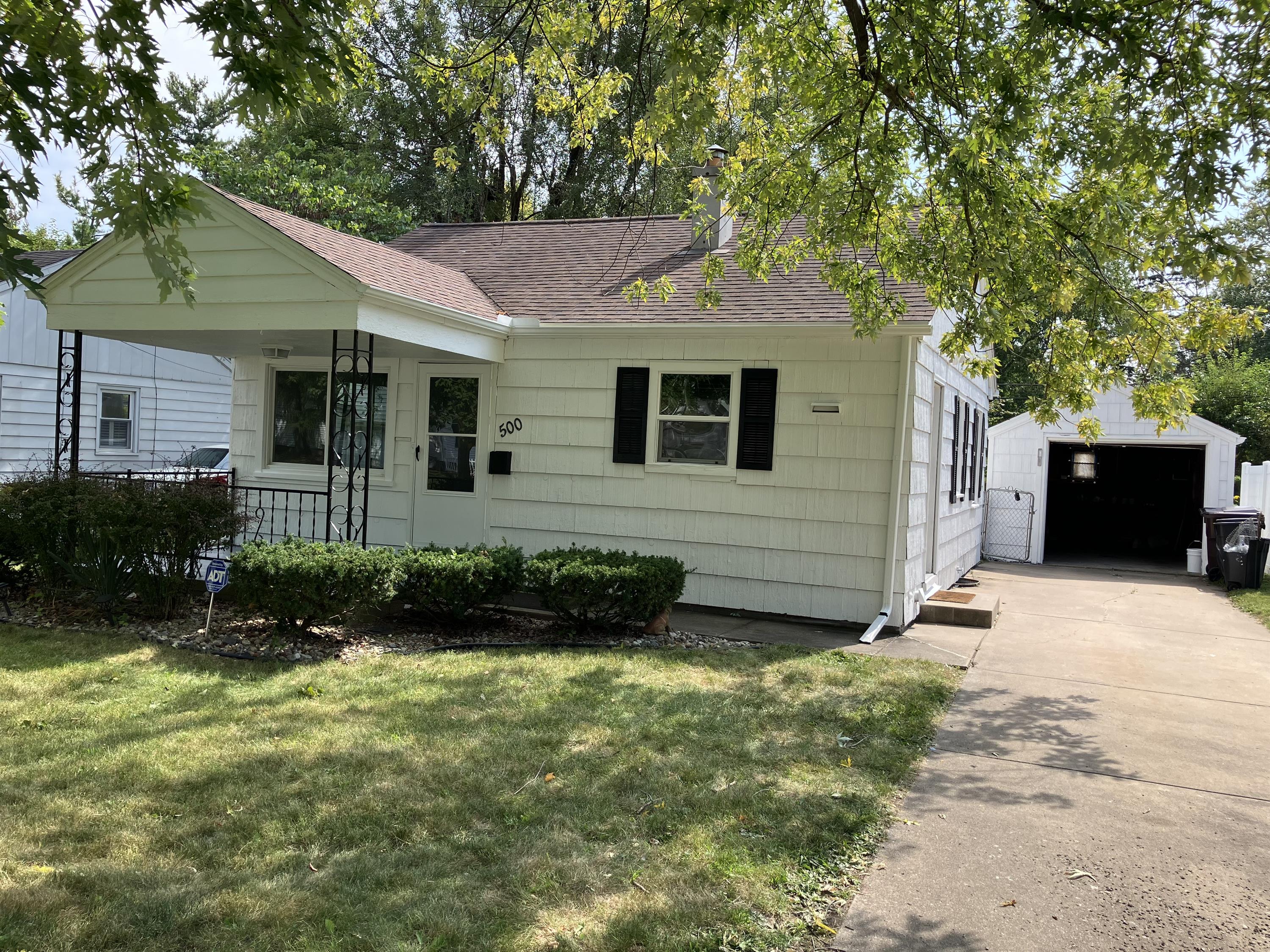 Property main image
