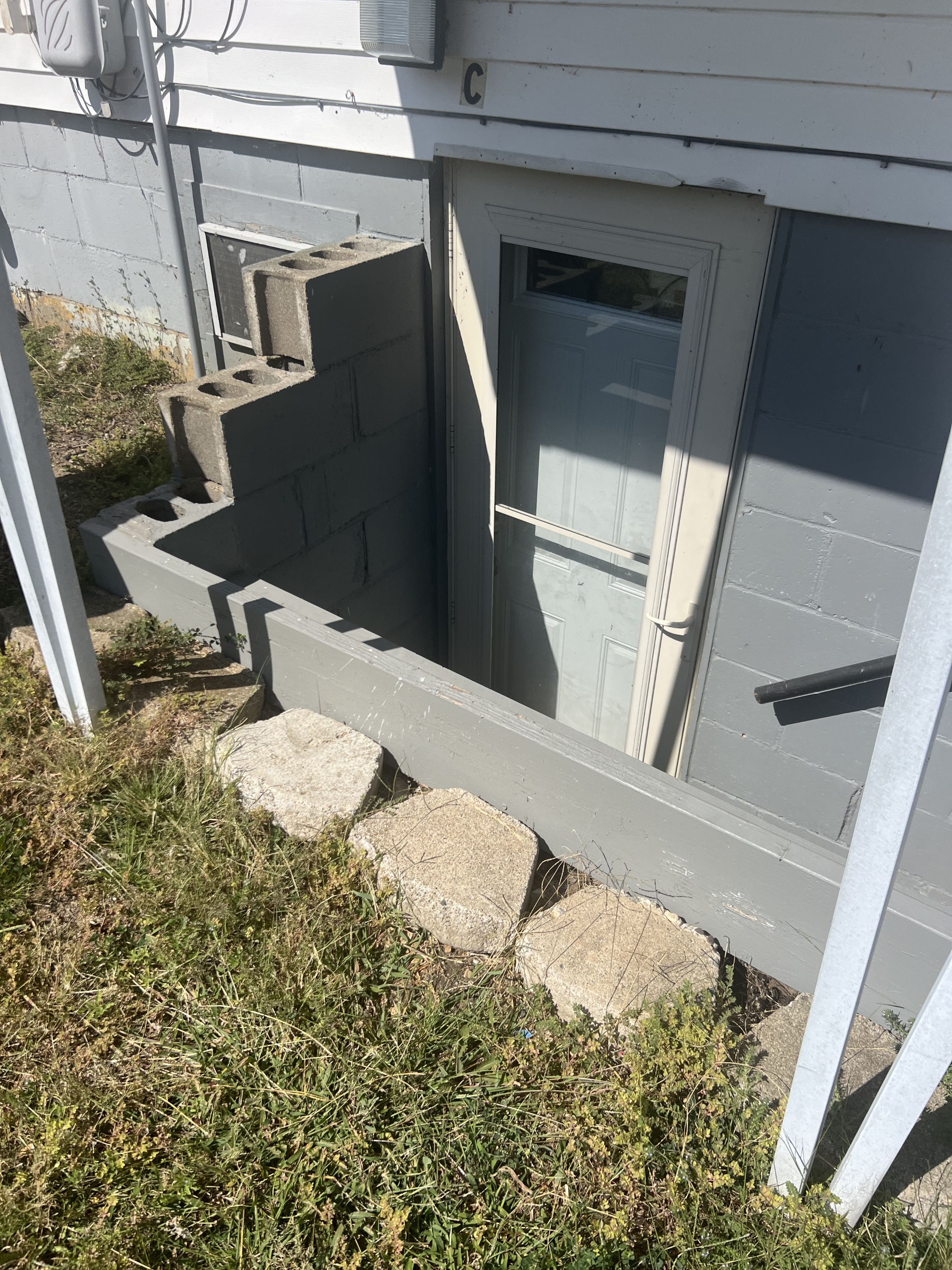 3813 South Lafayette Avenue - C